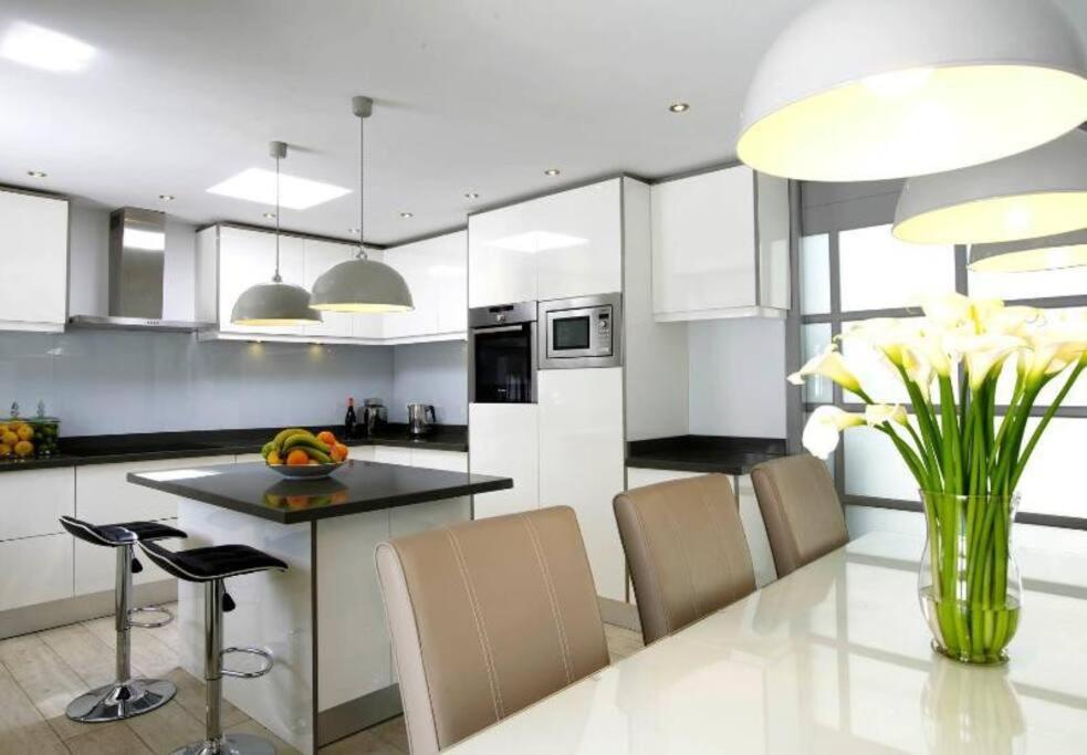 אסטפונה Villa Luxe, Puerto Banus, Marbella מראה חיצוני תמונה